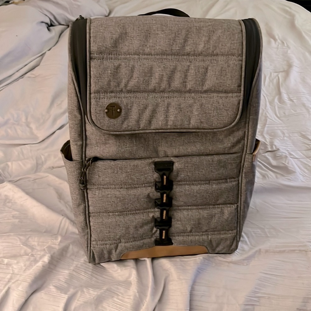 Focused Space backpack